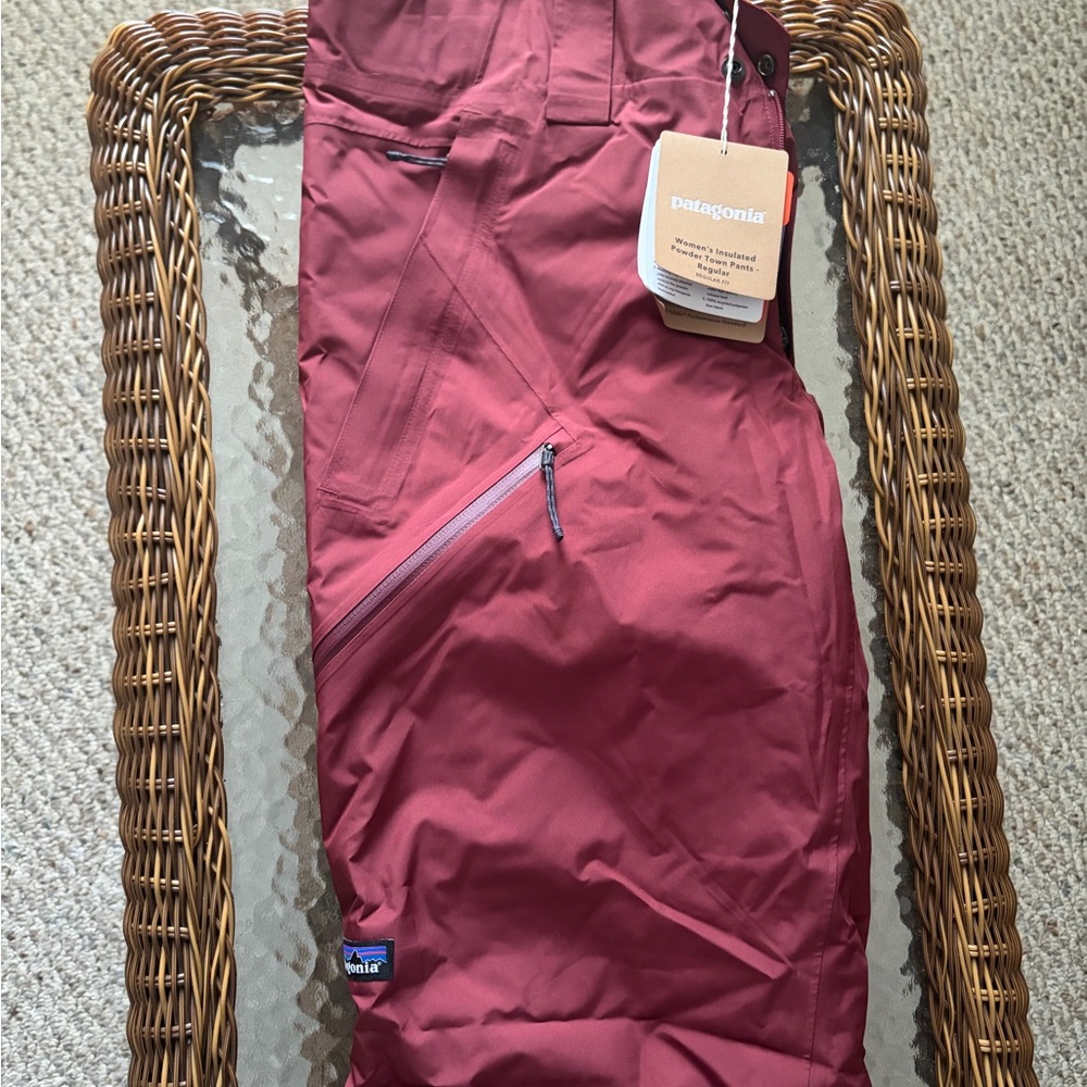 Patagonia women's insulated powder town pants